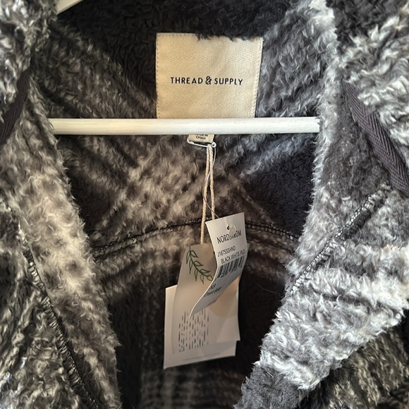 Black Plaid Shirt Jacket - Picture 3 of 4